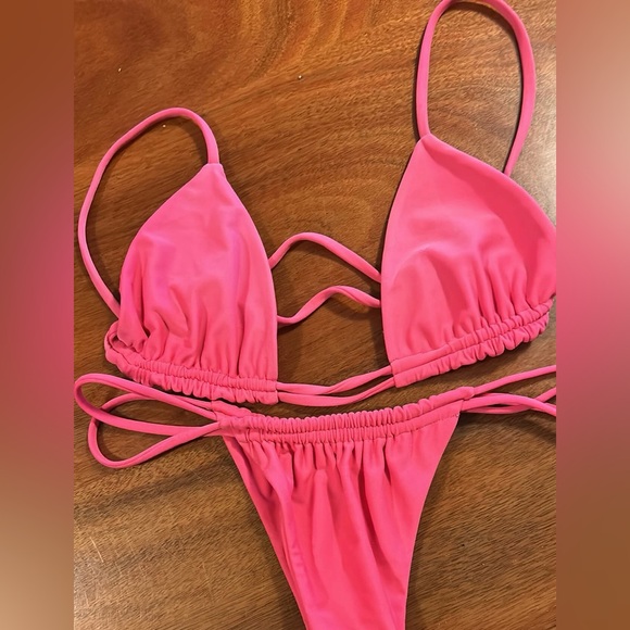 benoa swim pitaya set - Picture 2 of 2